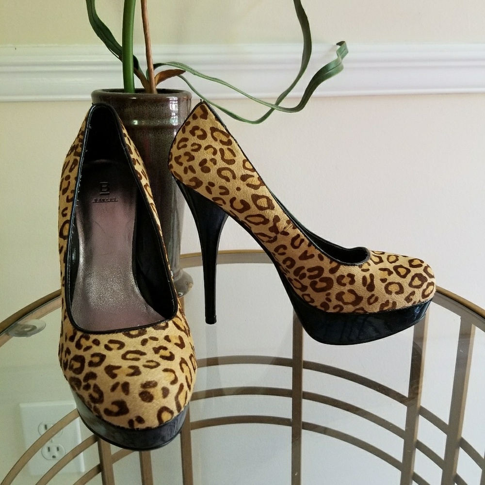 Leopard Heels - Picture 2 of 3